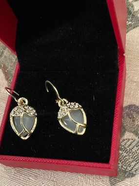VINTAGE WHITE OPAL TULIP & ZIRCONIA SET IN GOLD EARRINGS.